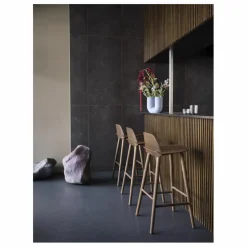 Discount Muuto Tabouret de bar Nerd | Bois foncé