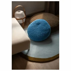 Suite 702 Tapis Eclipse |