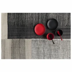 Nanimarquina Tapis Tres, Elisa Padrón | Noir New