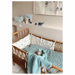 Homme/Femme Rose in April Trousse de toilette en éponge Vic rayée |