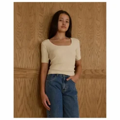 Discount Rylee + Cru T-shirt Scallop | Ecru